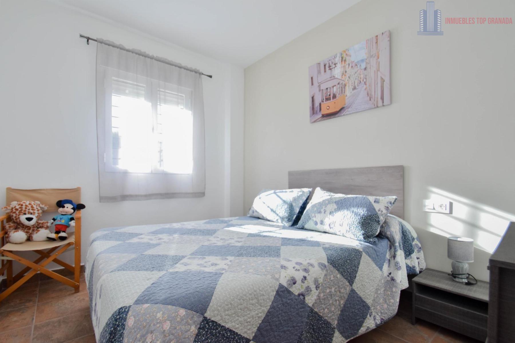 For sale of chalet in Atarfe