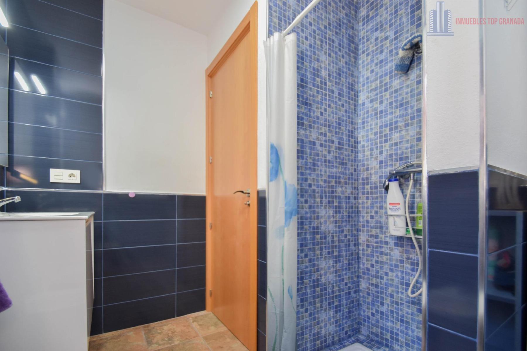 For sale of chalet in Atarfe