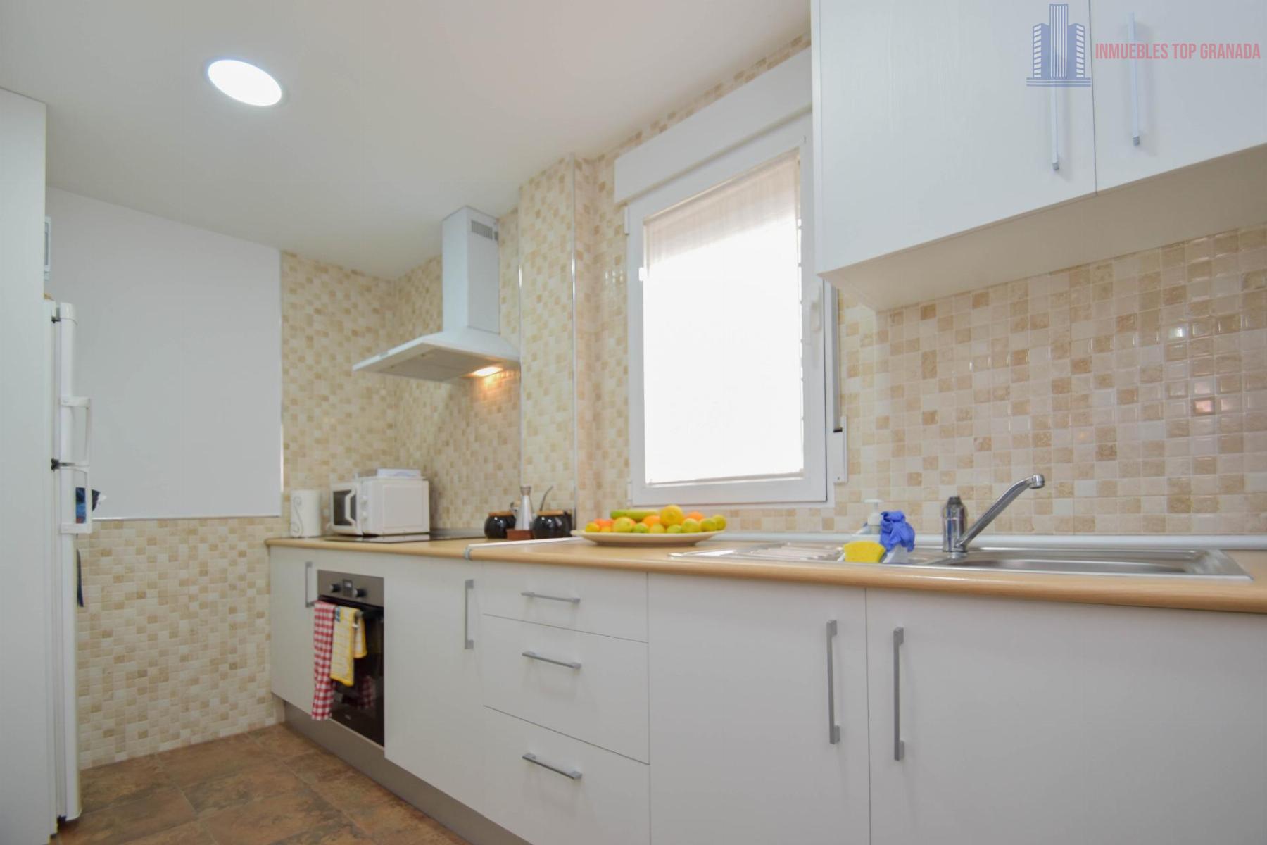 For sale of chalet in Atarfe