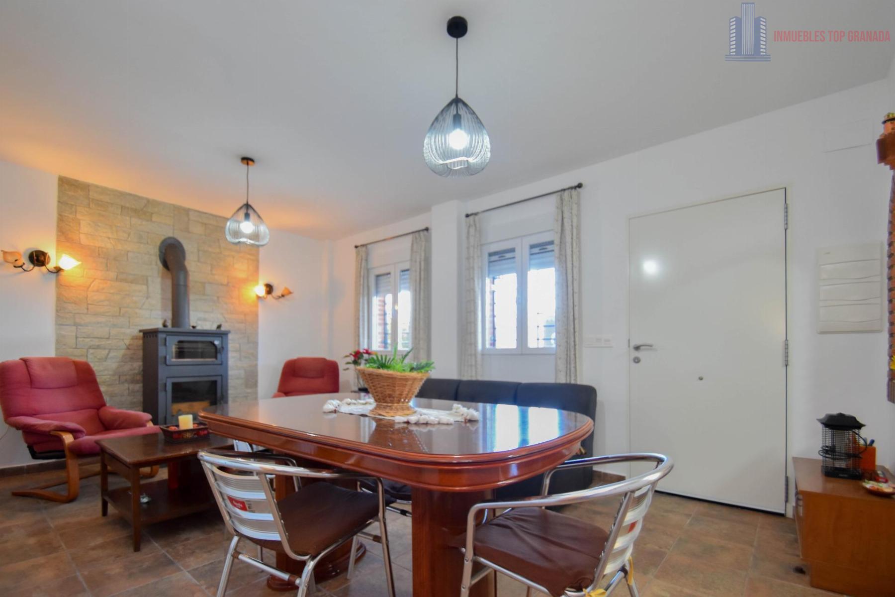 For sale of chalet in Atarfe