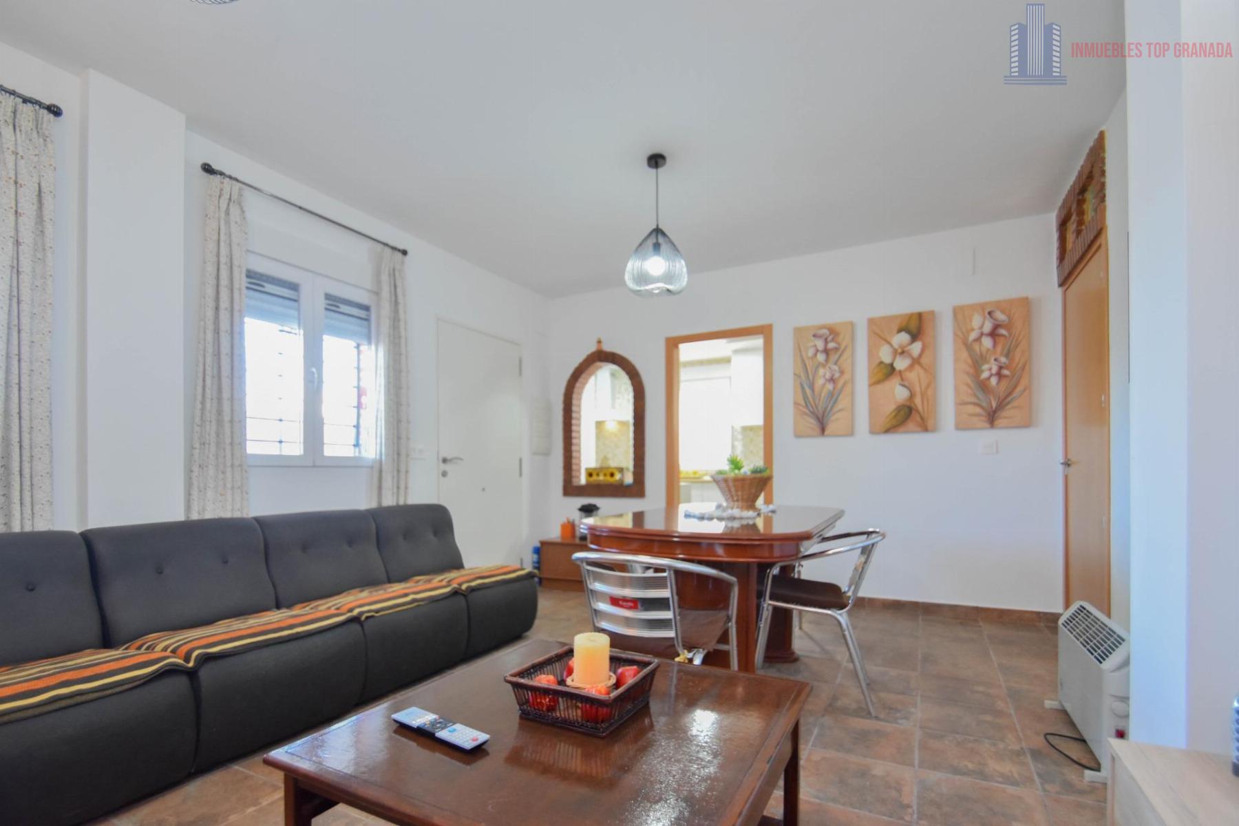 For sale of chalet in Atarfe