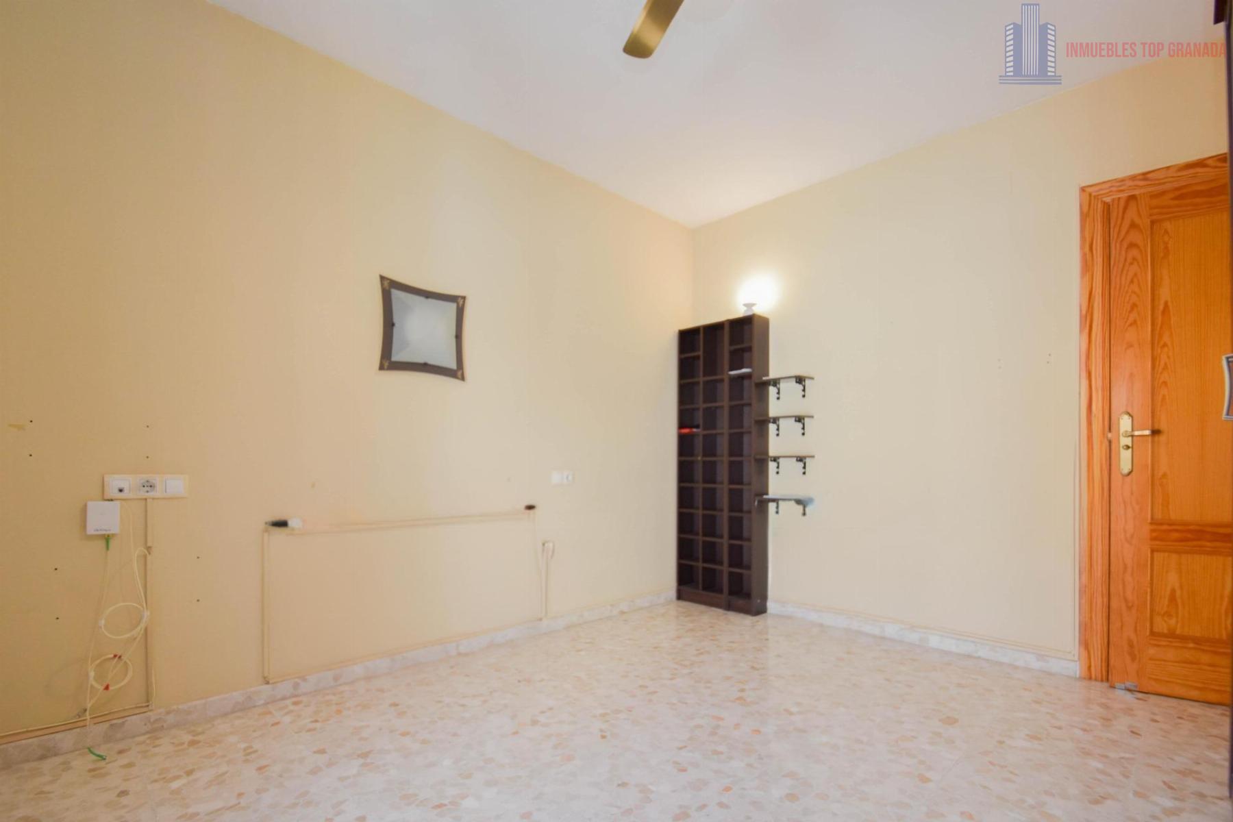 Venta de piso en Atarfe