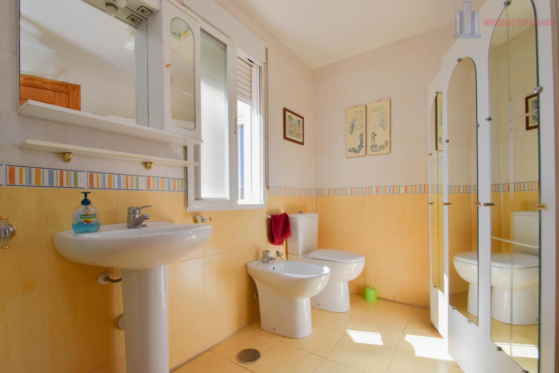 Venta de piso en Atarfe