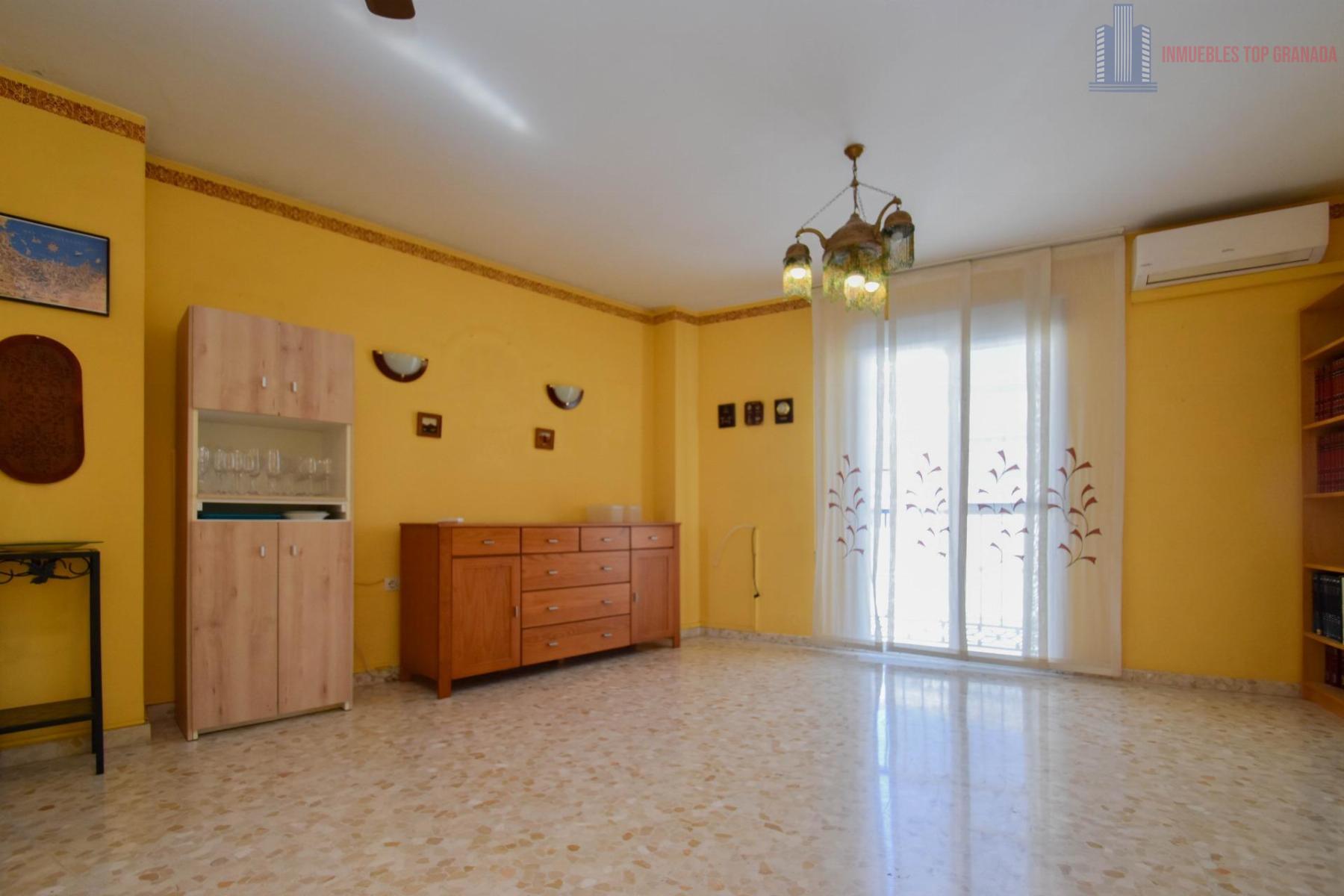 Venta de piso en Atarfe