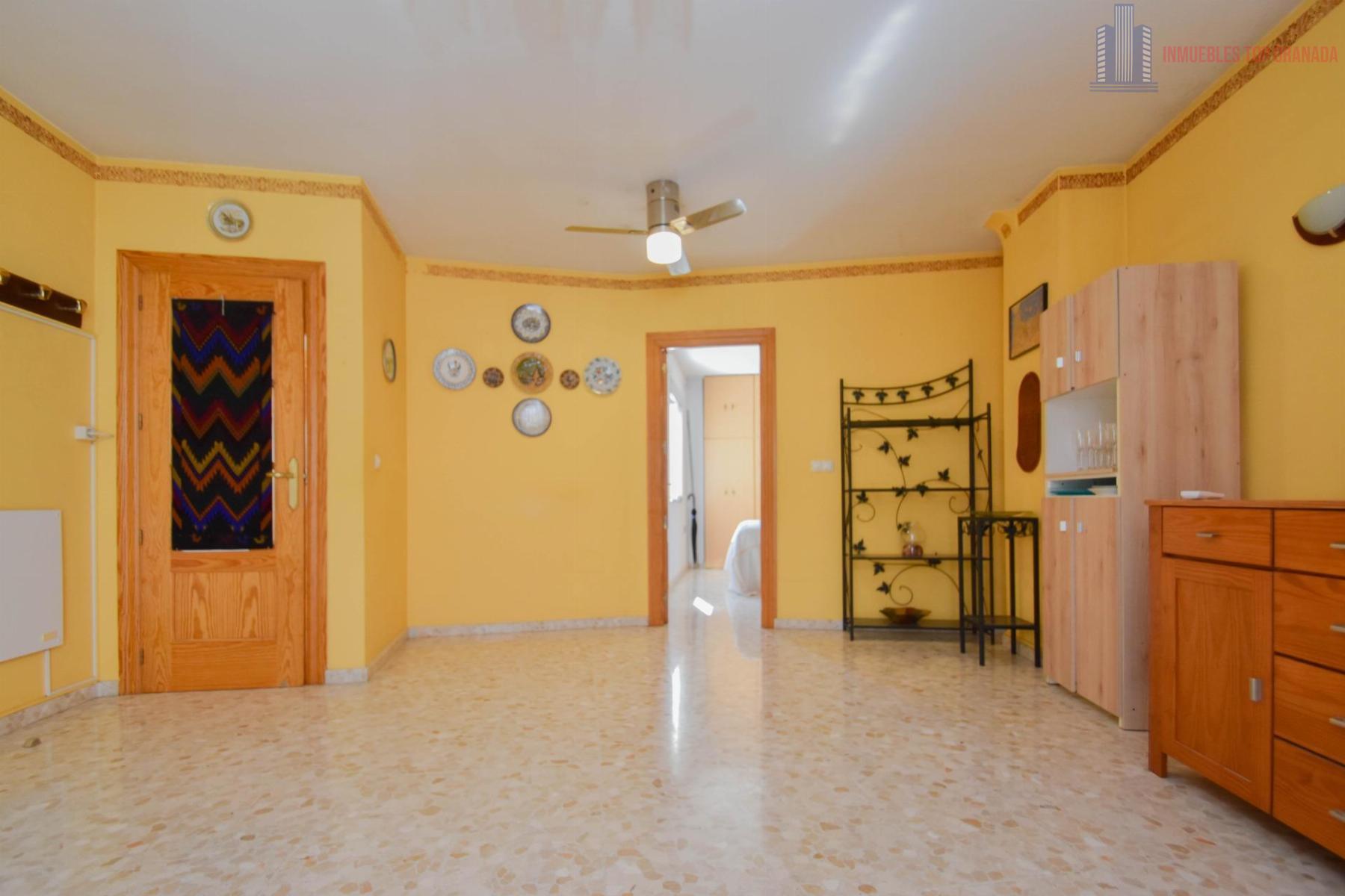 Venta de piso en Atarfe