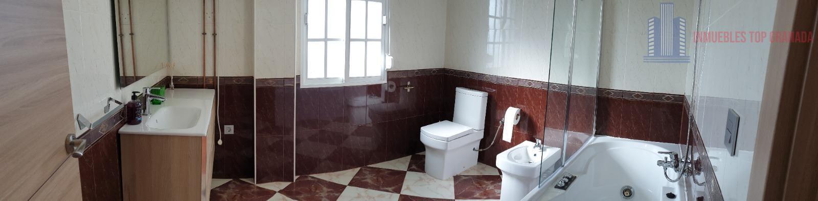 Venta de chalet en Padul