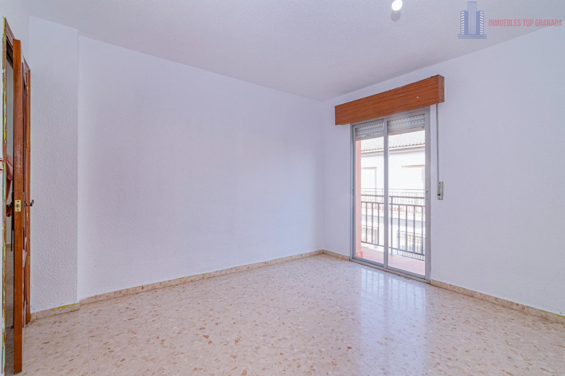 Venta de casa en Alhendín