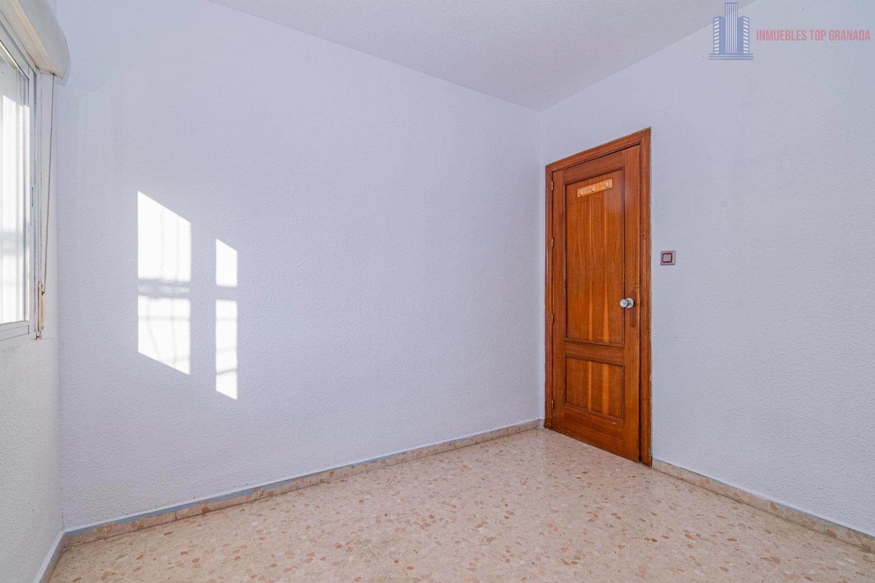 Venta de casa en Alhendín