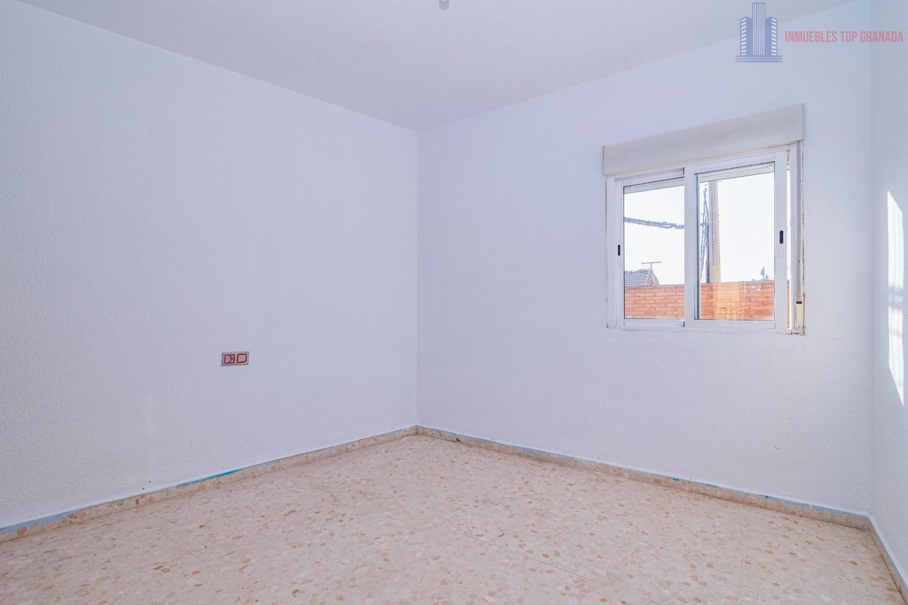 Venta de casa en Alhendín