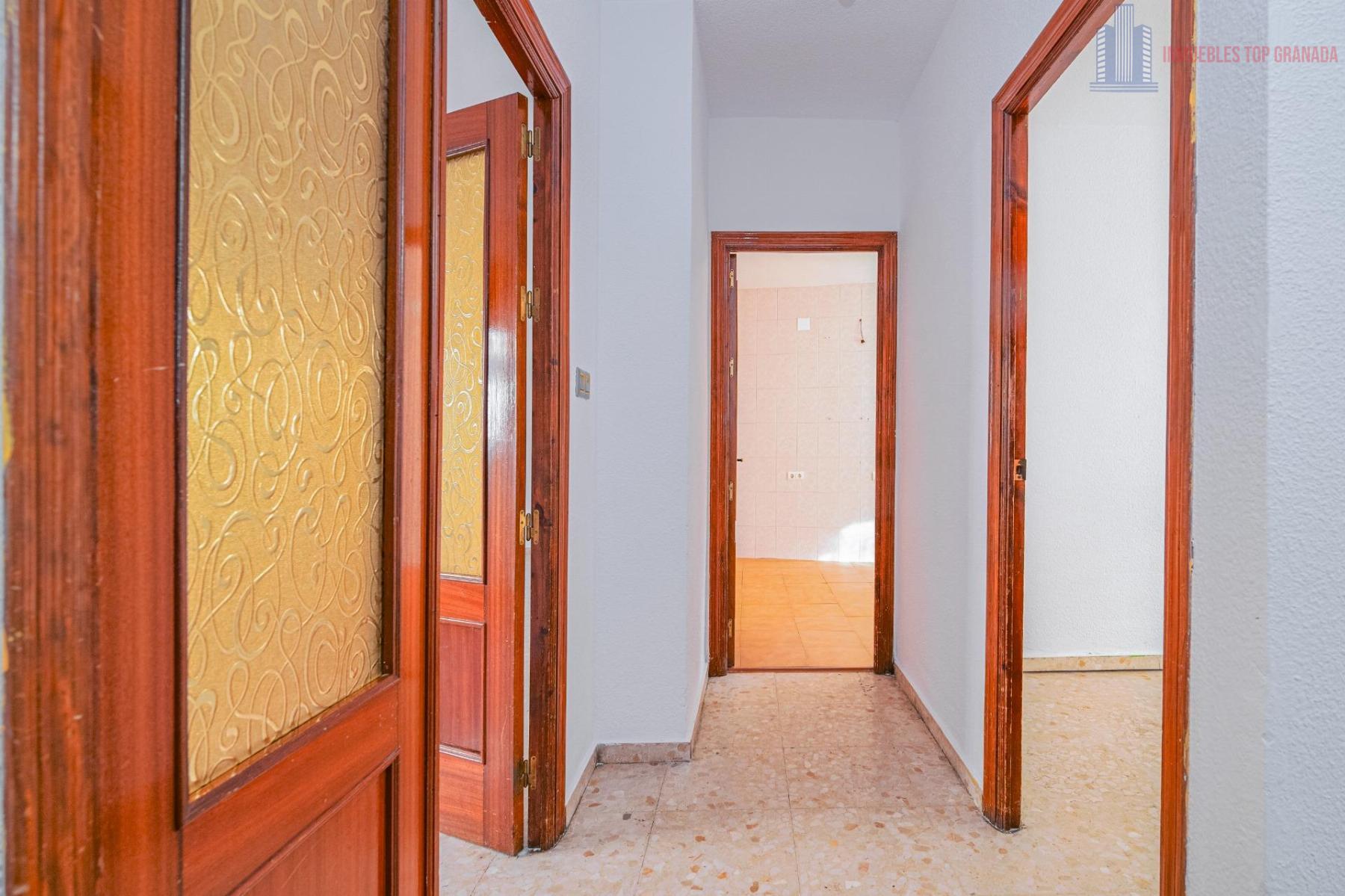 Venta de casa en Alhendín