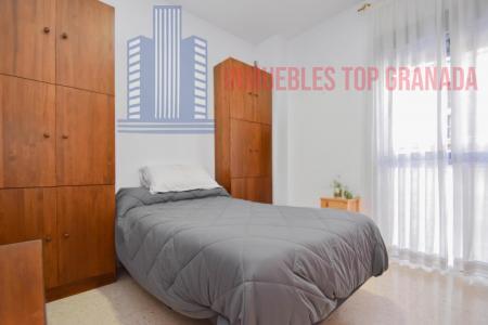 Venta de piso en Granada