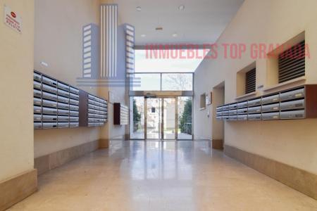 Venta de piso en Granada