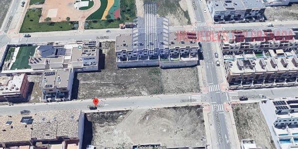 Venta de terreno en Churriana de la Vega