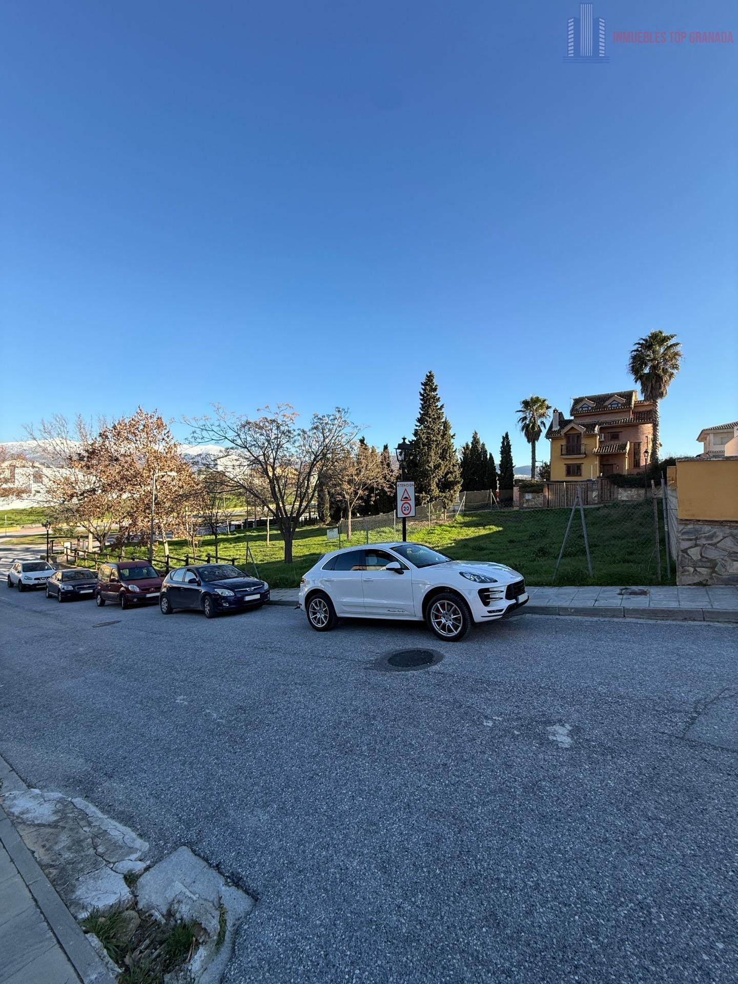 Venta de terreno en Alhendín