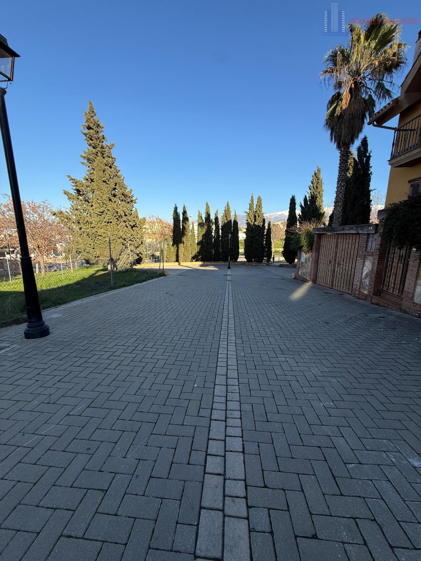 Venta de terreno en Alhendín