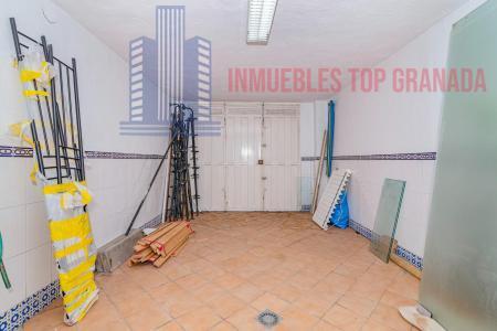 Venta de casa en Granada