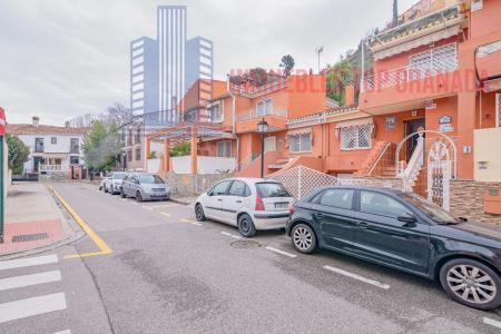 Venta de casa en Granada