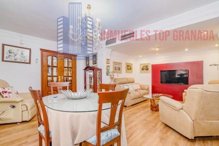 Venta de casa en Granada