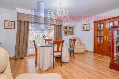 Venta de casa en Granada