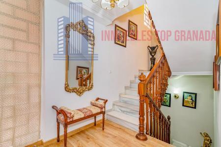 Venta de casa en Granada