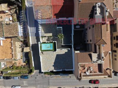 Venta de chalet en Cájar