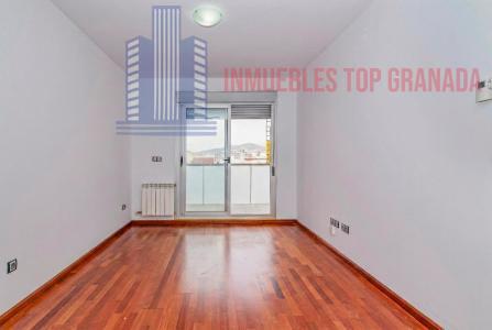 Venta de piso en Granada