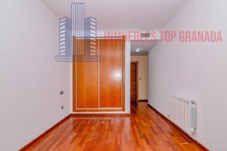 Venta de piso en Granada