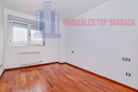 Venta de piso en Granada