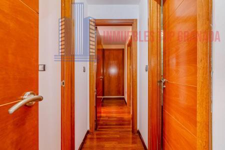 Venta de piso en Granada