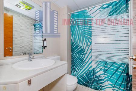 Venta de piso en Granada