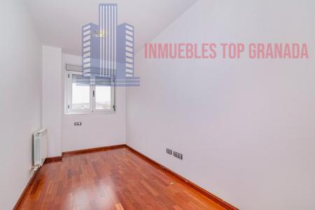 Venta de piso en Granada