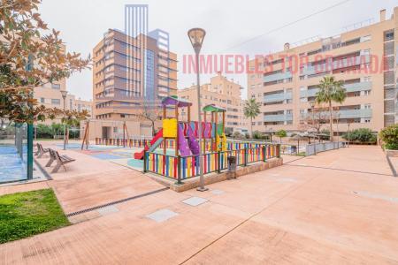 Venta de piso en Granada