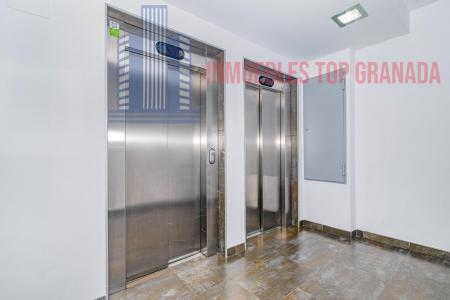 Venta de piso en Granada