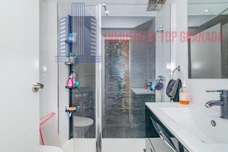 Venta de piso en Granada
