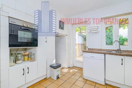 Venta de casa en Cúllar Vega