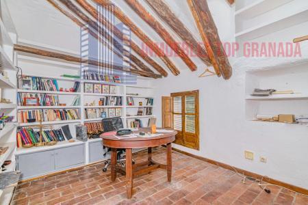 Venta de casa en Cúllar Vega