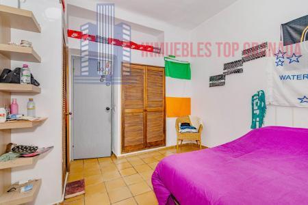 Venta de casa en Cúllar Vega