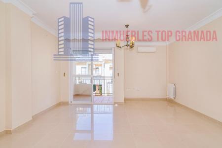 Venta de piso en Atarfe