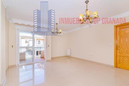 Venta de piso en Atarfe