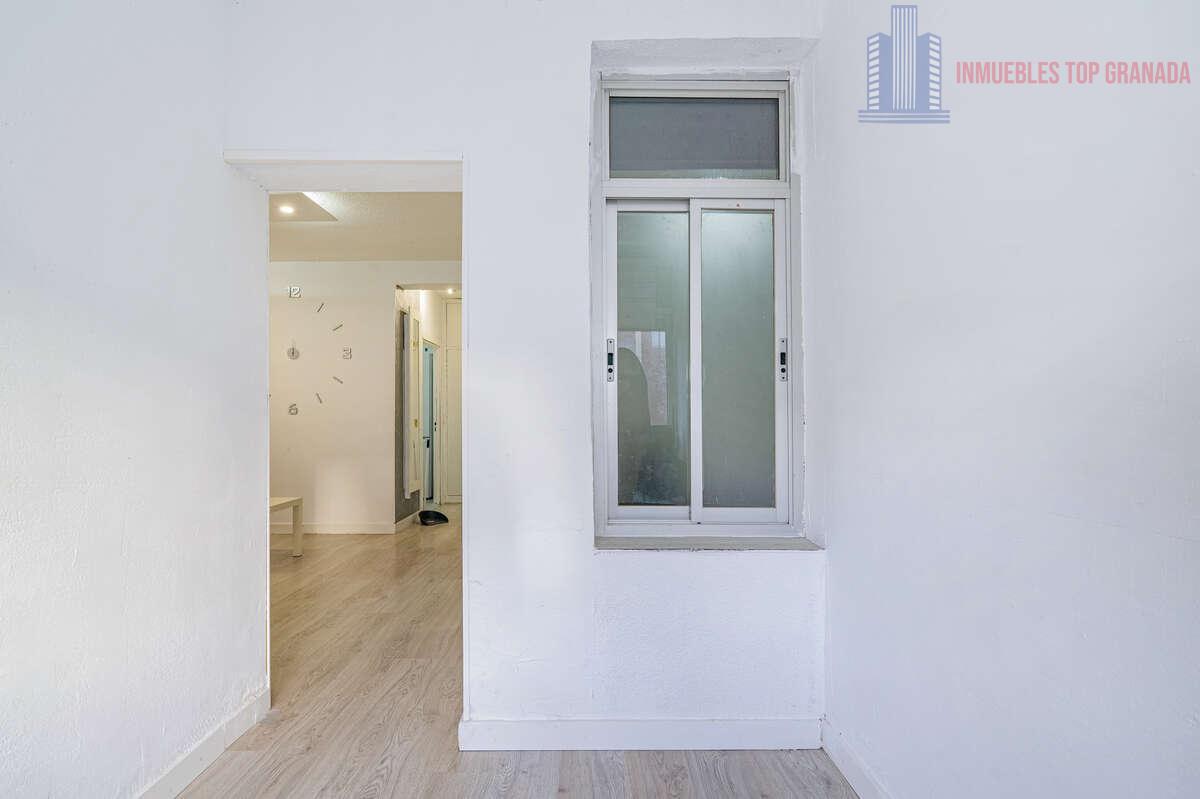 Venta de piso en Granada