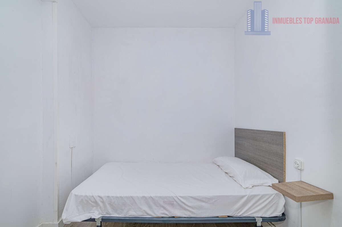 Venta de piso en Granada