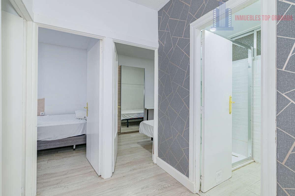 Venta de piso en Granada