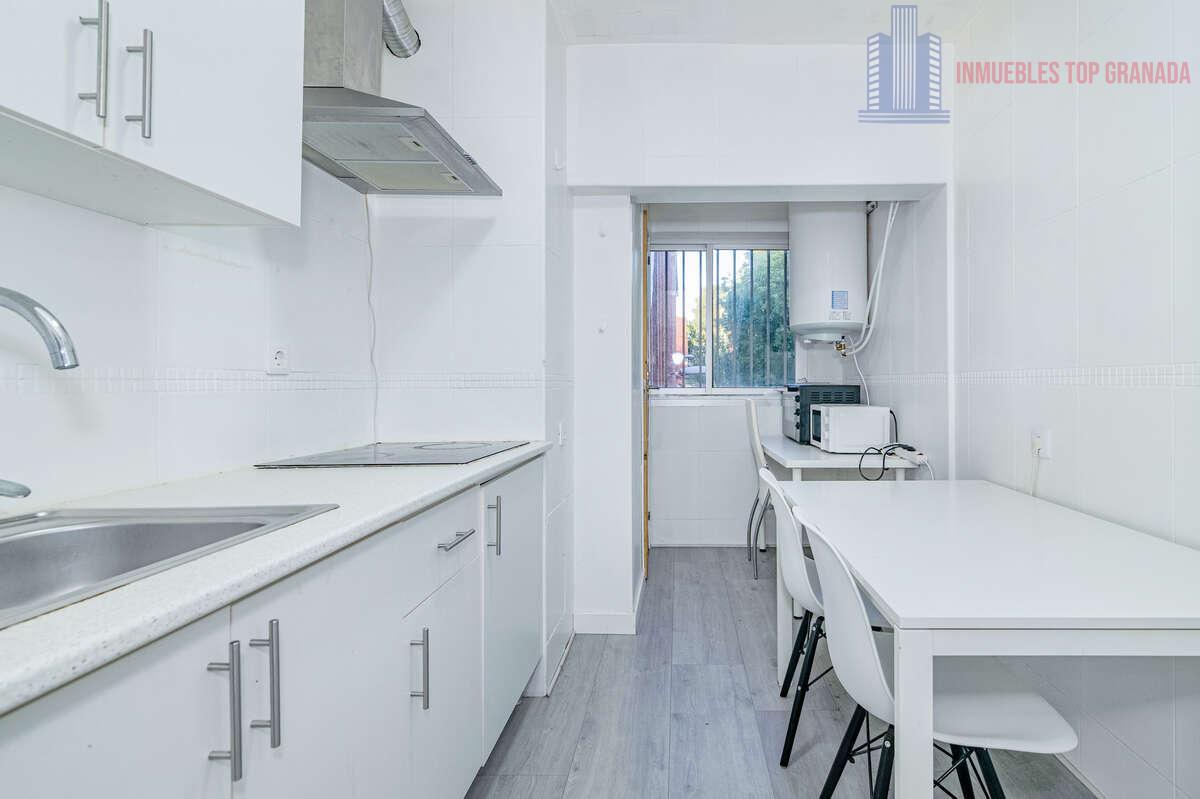 Venta de piso en Granada