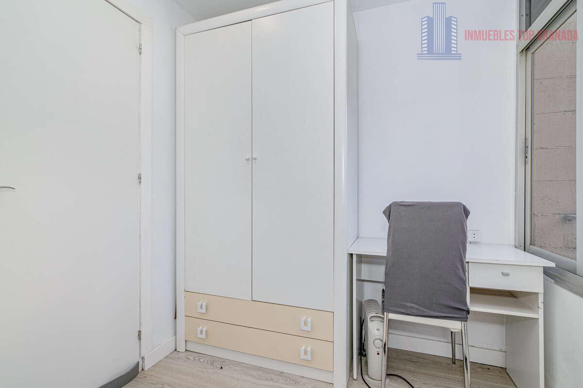 Venta de piso en Granada