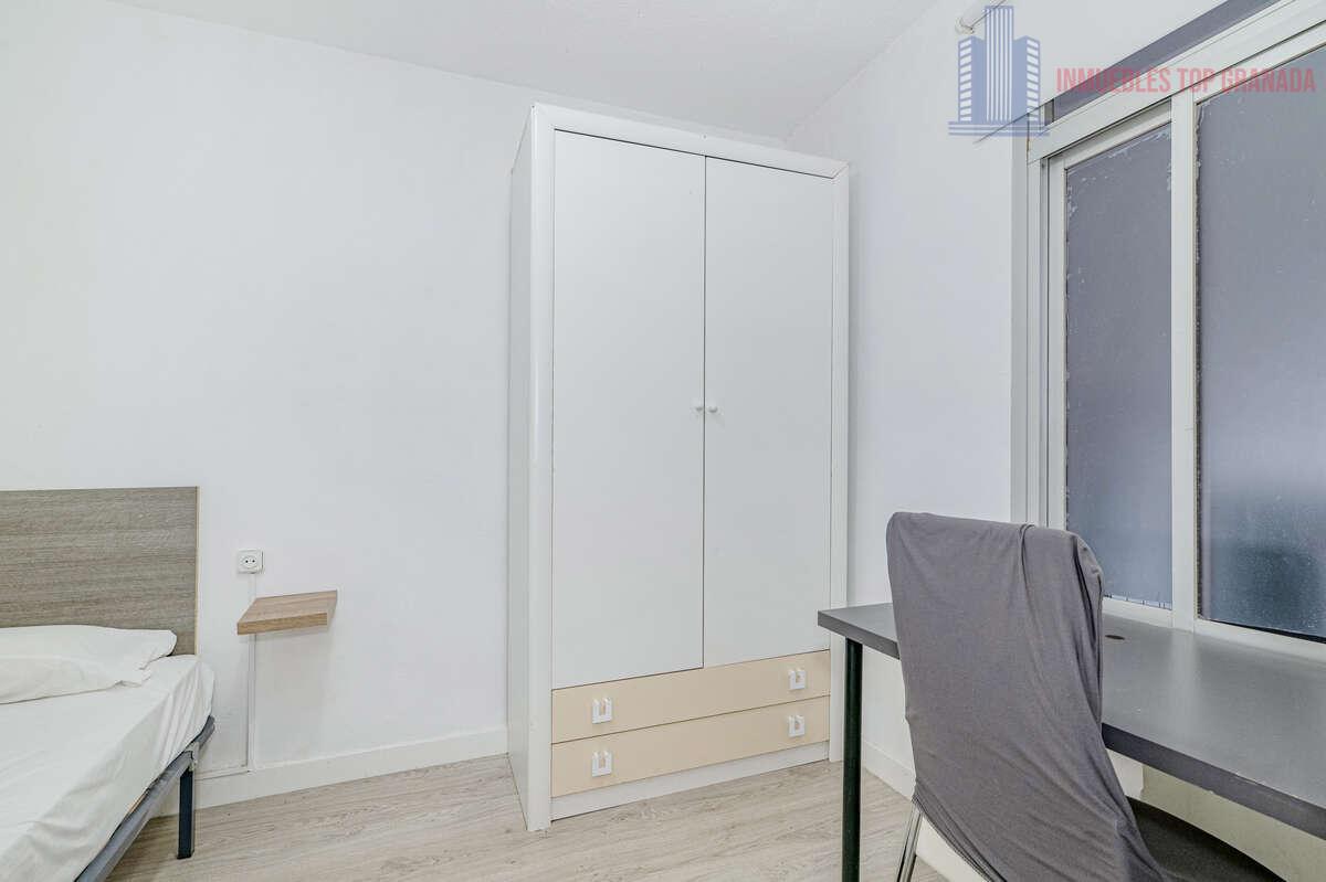 Venta de piso en Granada