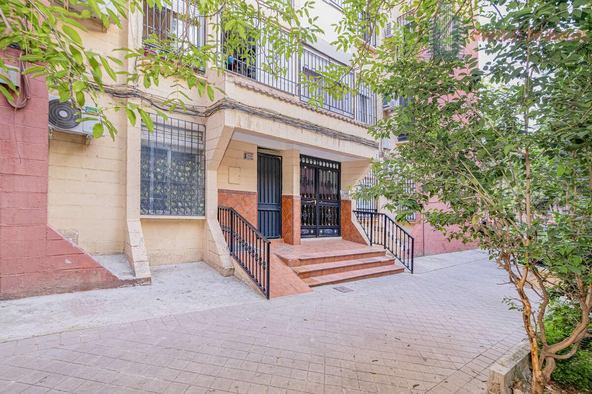 Venta de piso en Granada