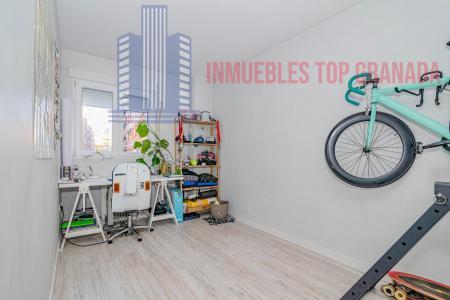 Venta de piso en Granada