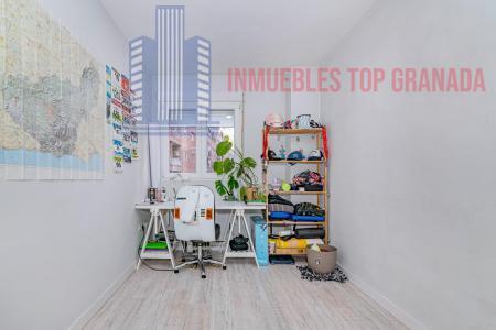 Venta de piso en Granada