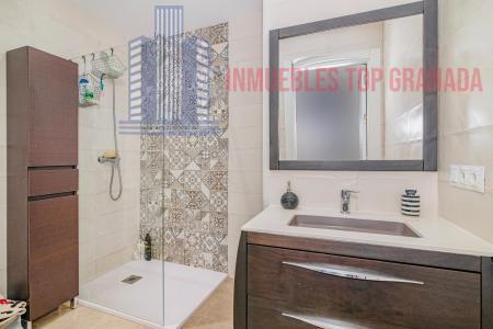 Venta de piso en Granada