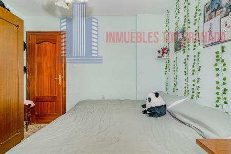 Venta de piso en Granada